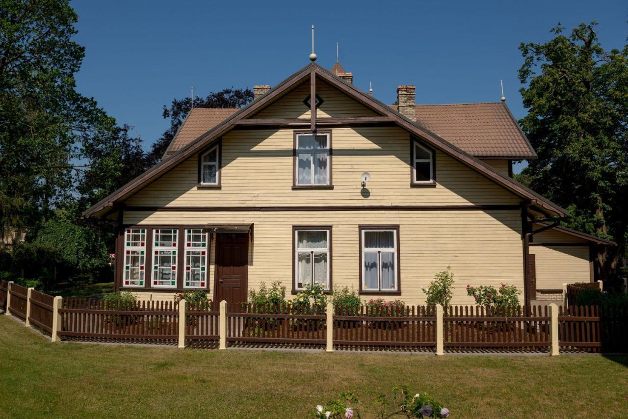 Villa Magonite Ventspils Exterior foto